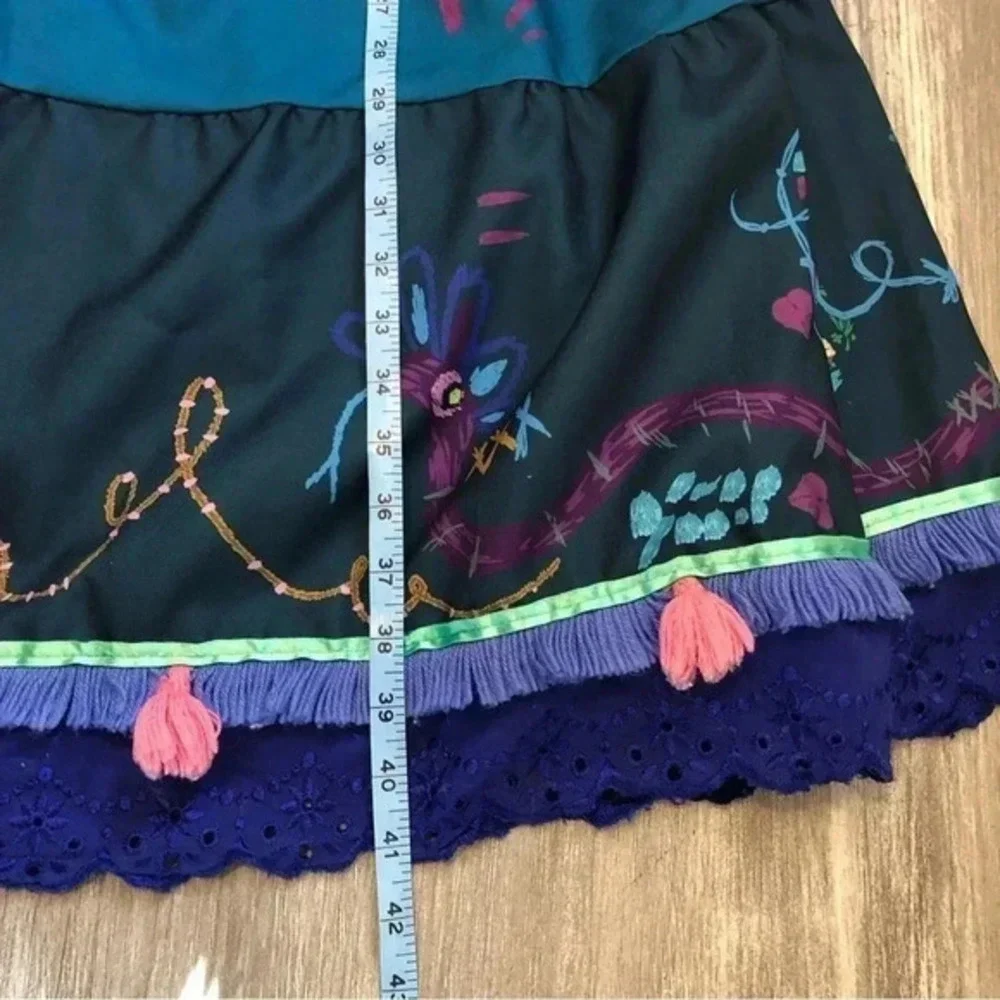 Authentic Disney Store‎ Size 9/10 Encanto Mirabel  Dress Costume, Pretend Play